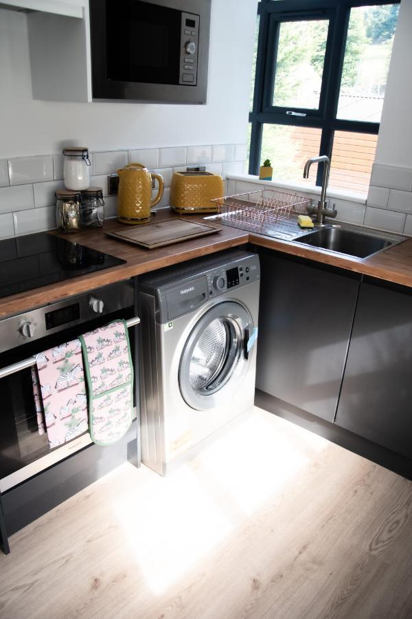 Bv Apt 2 Bedroom At Holmfirth Perfect Views Хъдърсфийлд Екстериор снимка