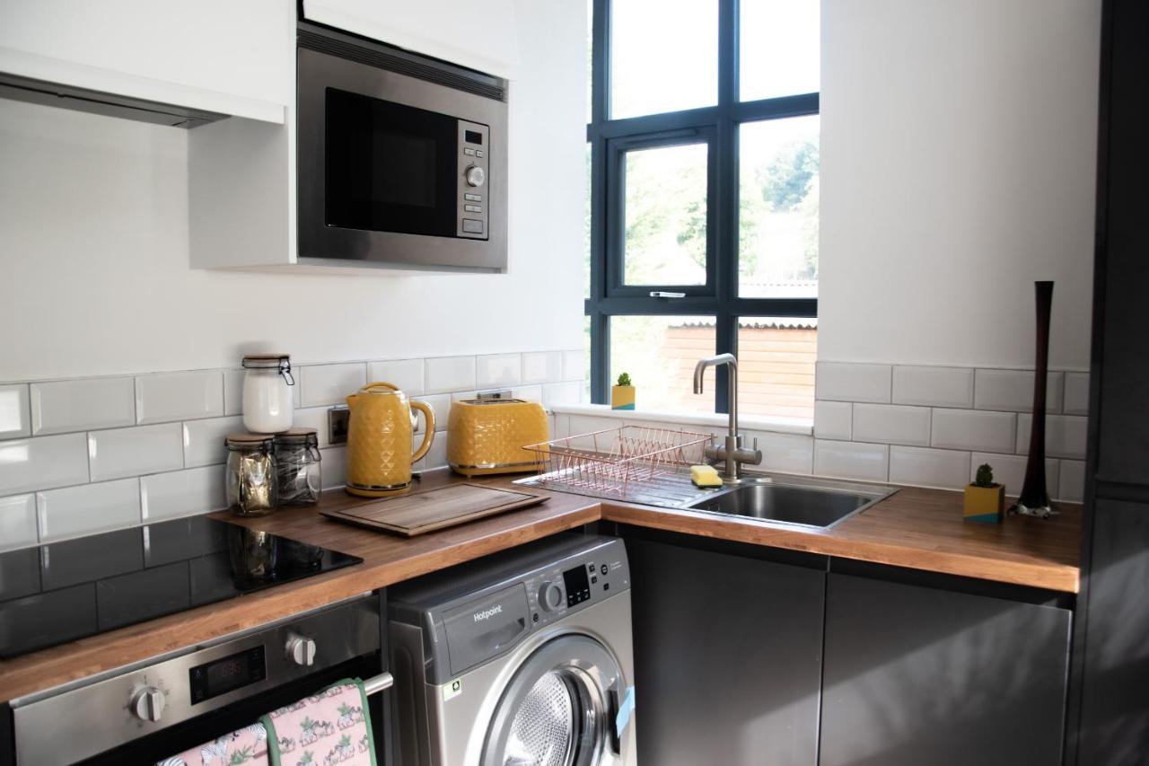 Bv Apt 2 Bedroom At Holmfirth Perfect Views Хъдърсфийлд Екстериор снимка