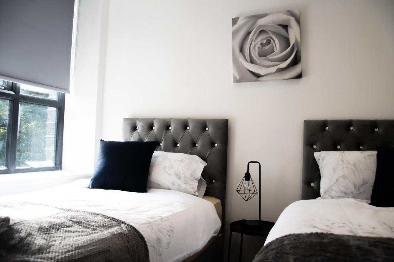 Bv Apt 2 Bedroom At Holmfirth Perfect Views Хъдърсфийлд Екстериор снимка